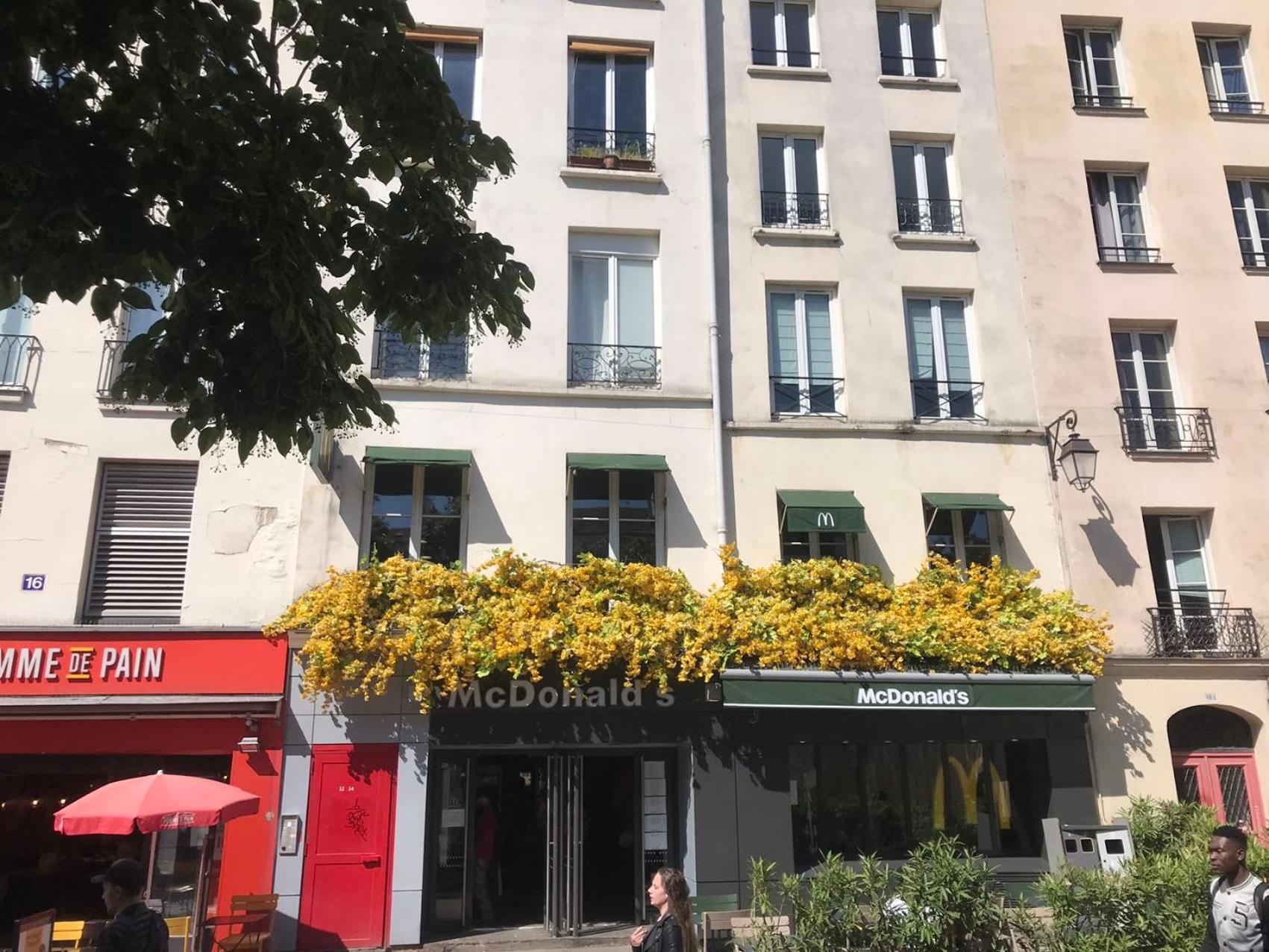 Apart Merryland Paris Chatelet Exterior photo